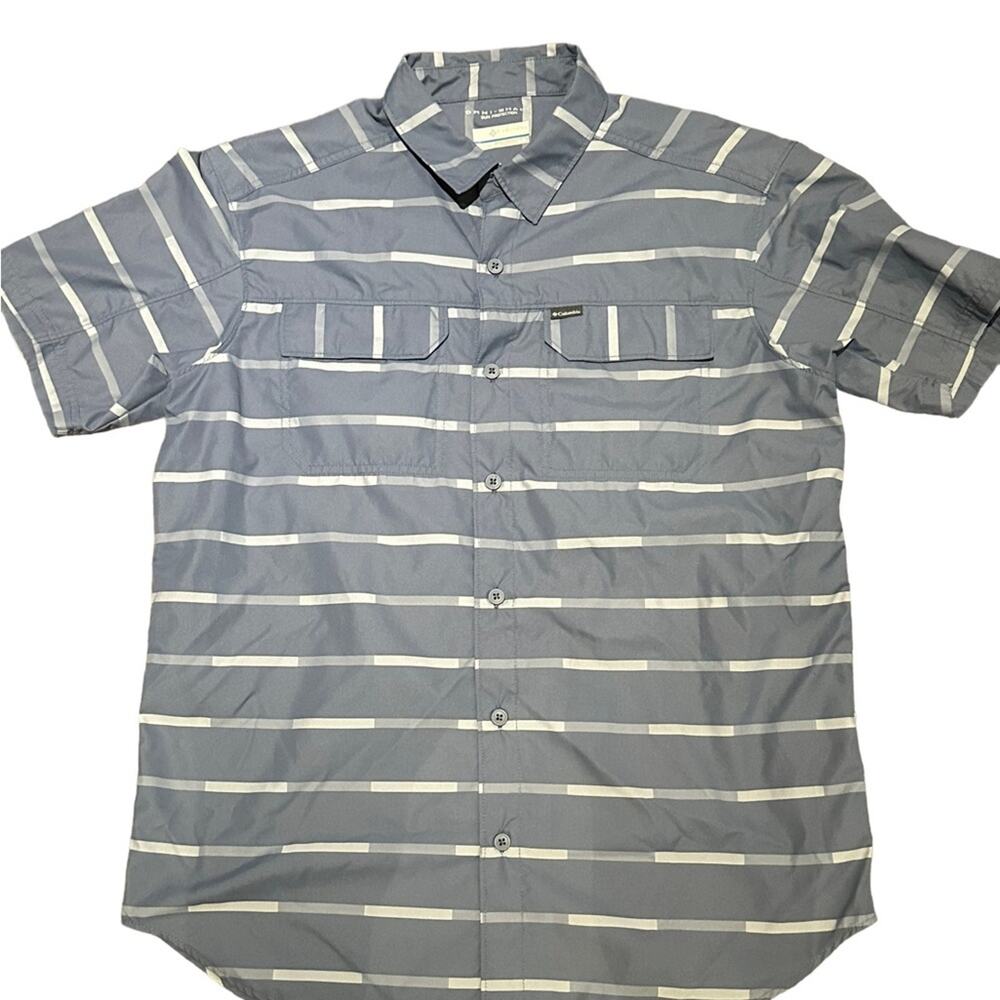 Columbia Omni Shade Short Sleeve Blue Gray Striped Shirt Mens Medium